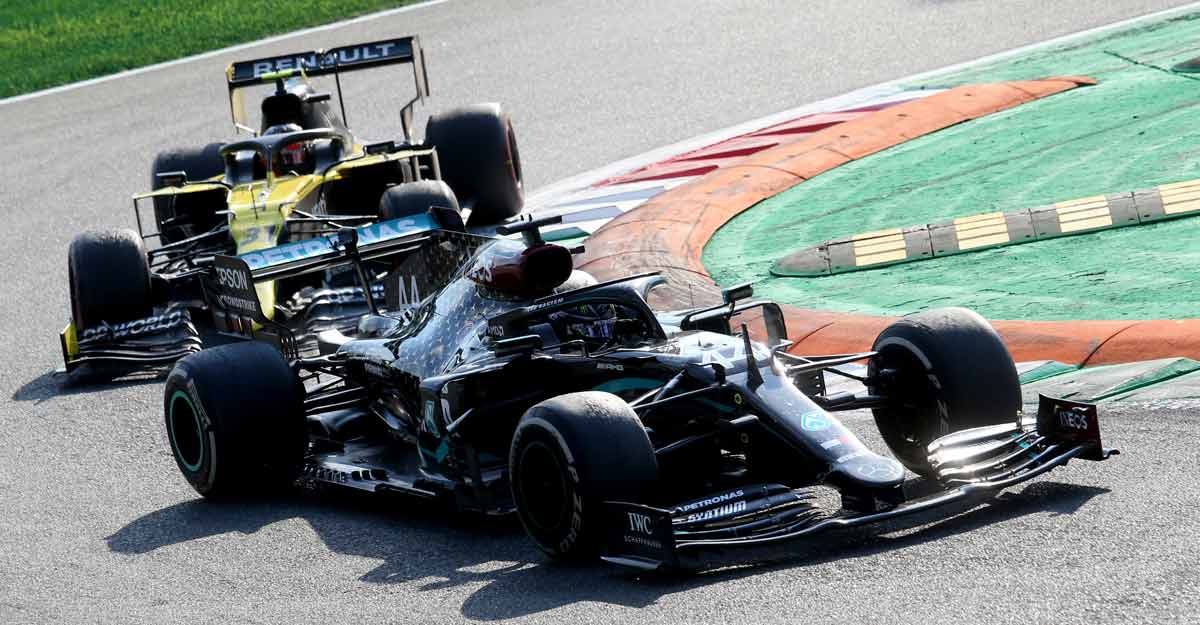 Mercedes take the blame for Hamilton's Monza error