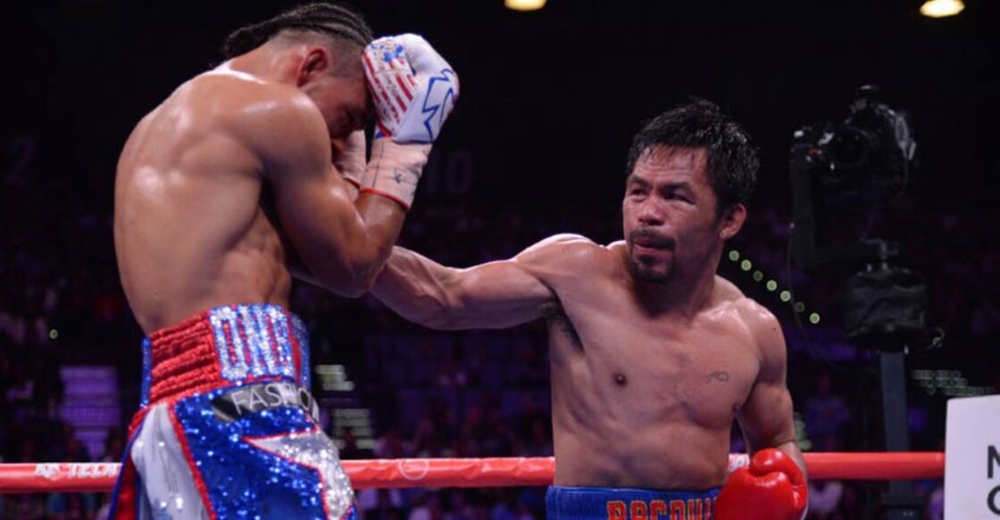 Pacquiao downs Thurman to win WBA Welterweight Super Championship