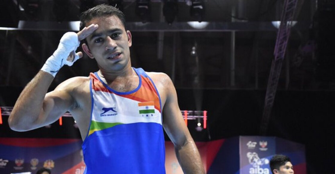 Boxing Worlds: Panghal enters final, Kaushik ends with bronze