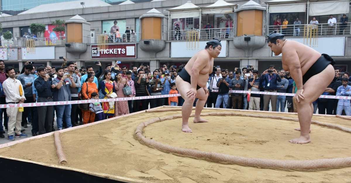 Japanese sumo wrestler dies of coronavirus