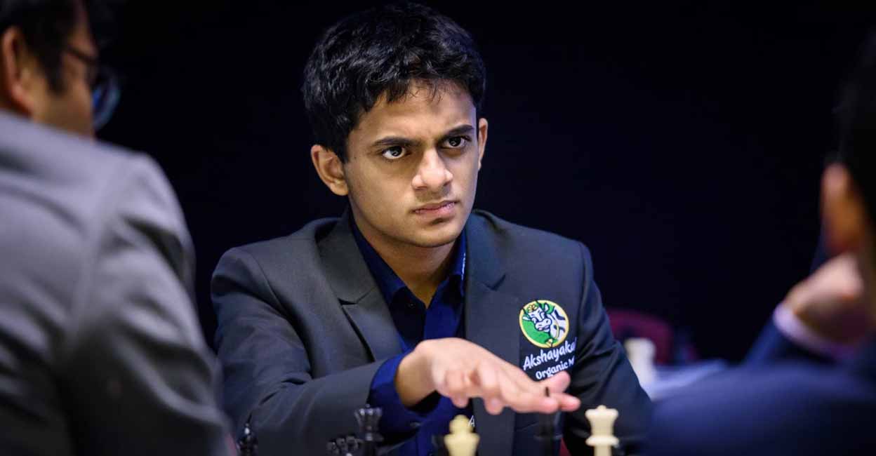 chess24 - 15-year-old Indian GM Nihal Sarin beats World