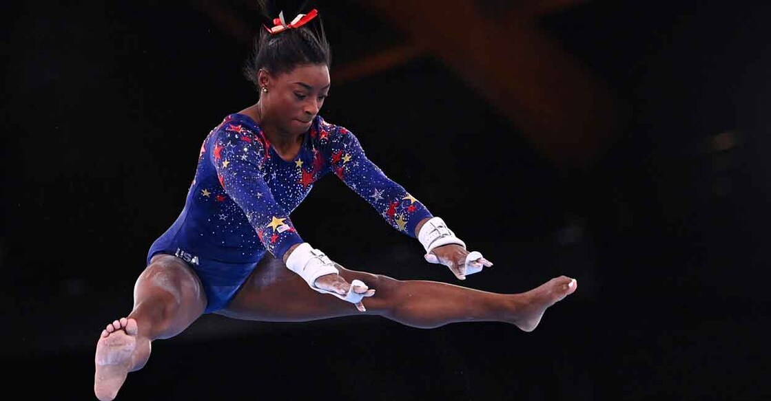 Simone Biles 