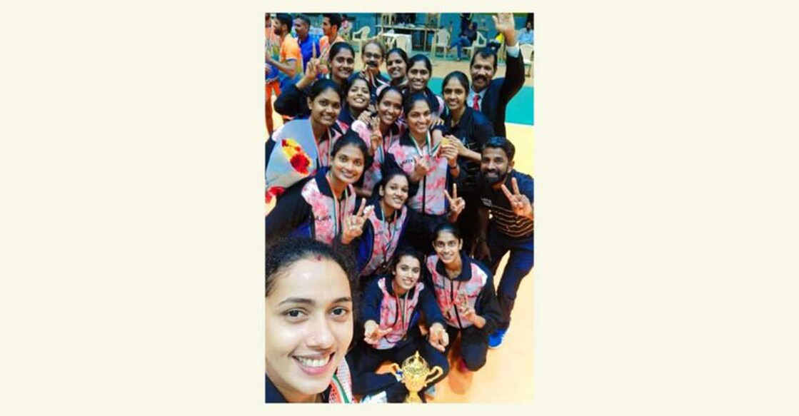 Kerala team members and support staff pose for a selfie.