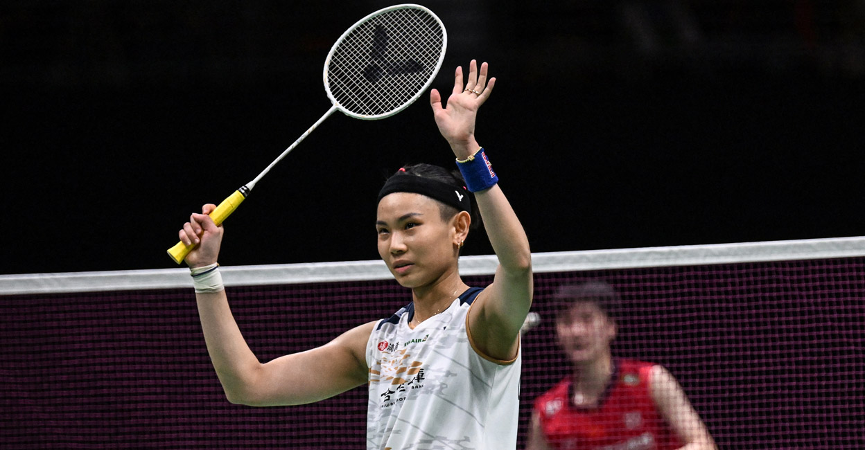 Tai Tzu-ying celebrates after beating Chen Yufei in the final. Photo: AFP/Lillian Suwanrumpha 