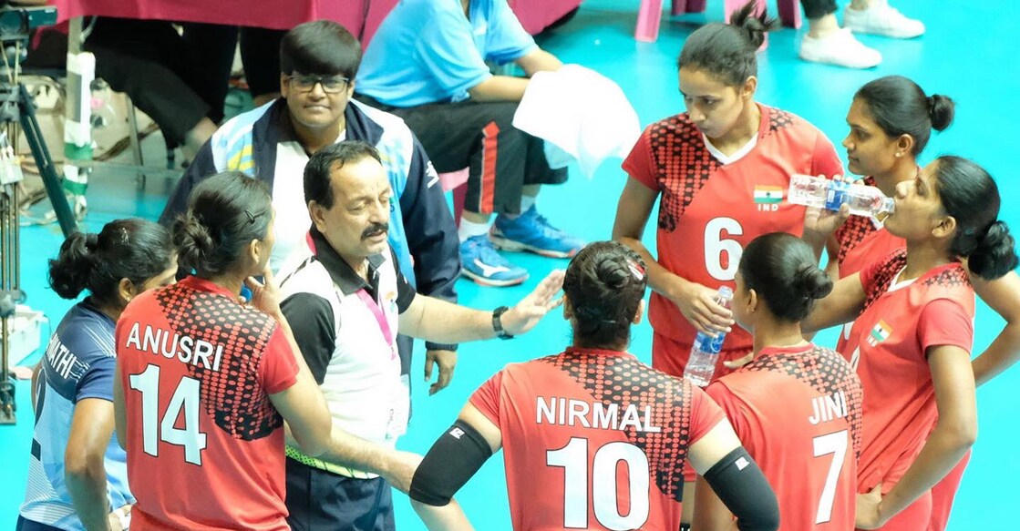 The Indian women squandered a two-set advantage. Photo: Twitter@AsianVolleyball