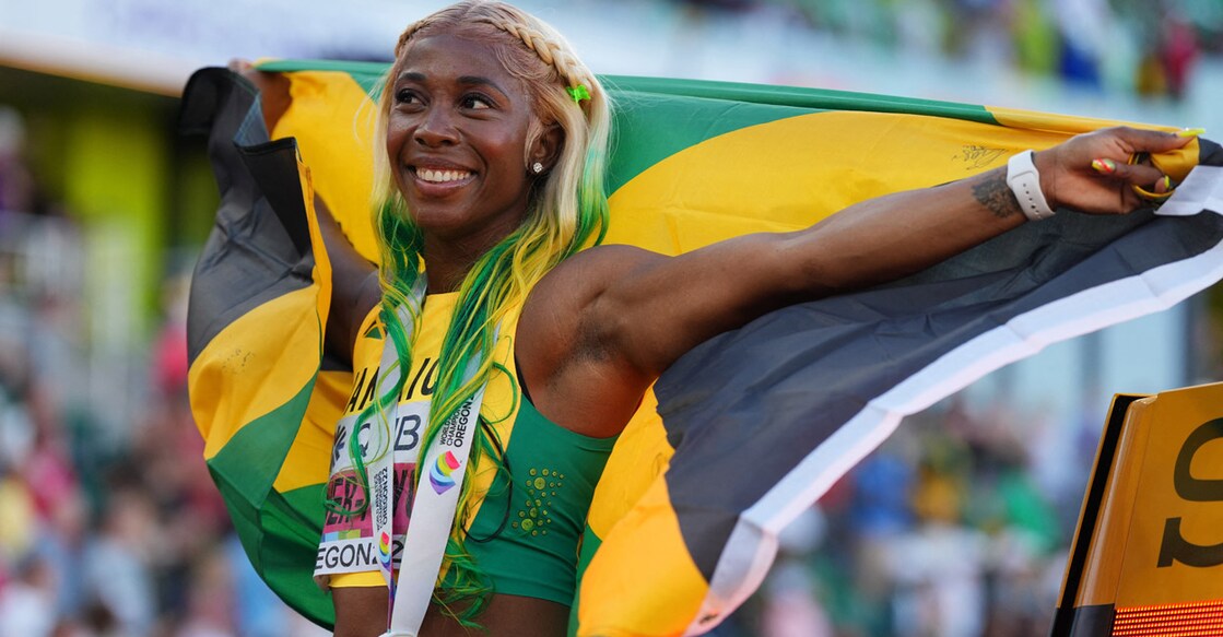 Jamaica's Shelly-Ann Fraser-Pryce celebrates winning the women's 100 metres final. Photo: Reuters/Aleksandra Szmigiel