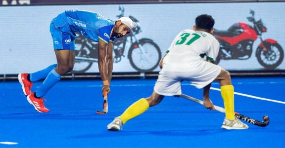 india-hockey-3 india-hockey-3