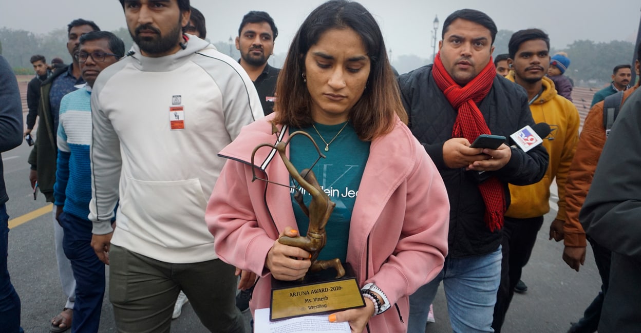 'Selfrespect comes first' Rahul's dig at Modi after Vinesh Phogat