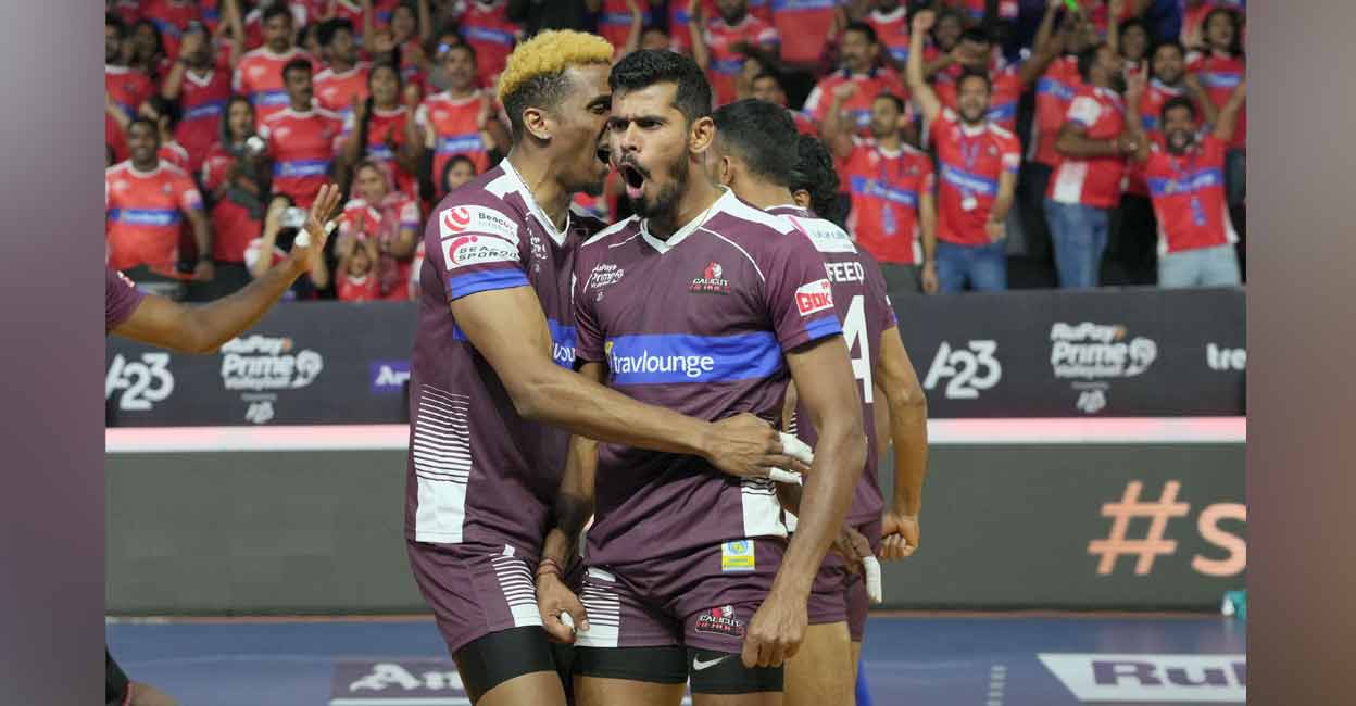 PVL Calicut Heroes stun holders Kolkata Thunderbolts in thriller