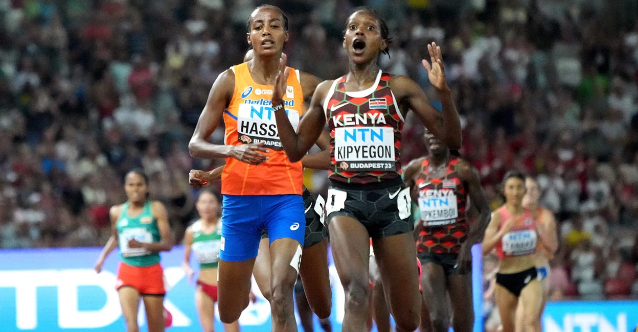 Kipyegon first woman to complete 1500-5000m double at Worlds Faith Kipyegon finishes ahead of Sifan Hassan. Photo: Reuters/Sarah Meyssonnier