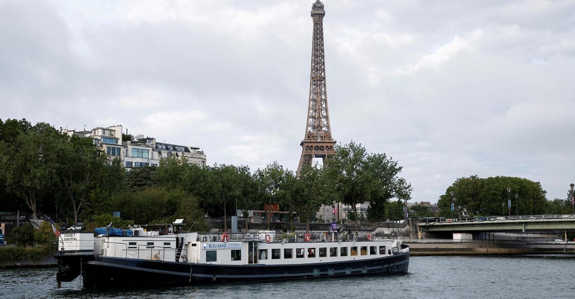 A boat cruises on the Seine during a test for the opening ceremony. File photo: Reuters/Benoit Tessier