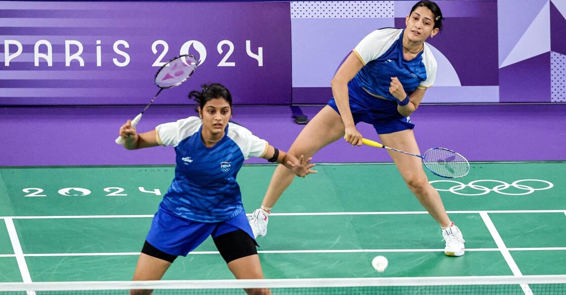 Tanisha Crasto and Ashwini Ponnappa in action. File photo: AFP/David Gray