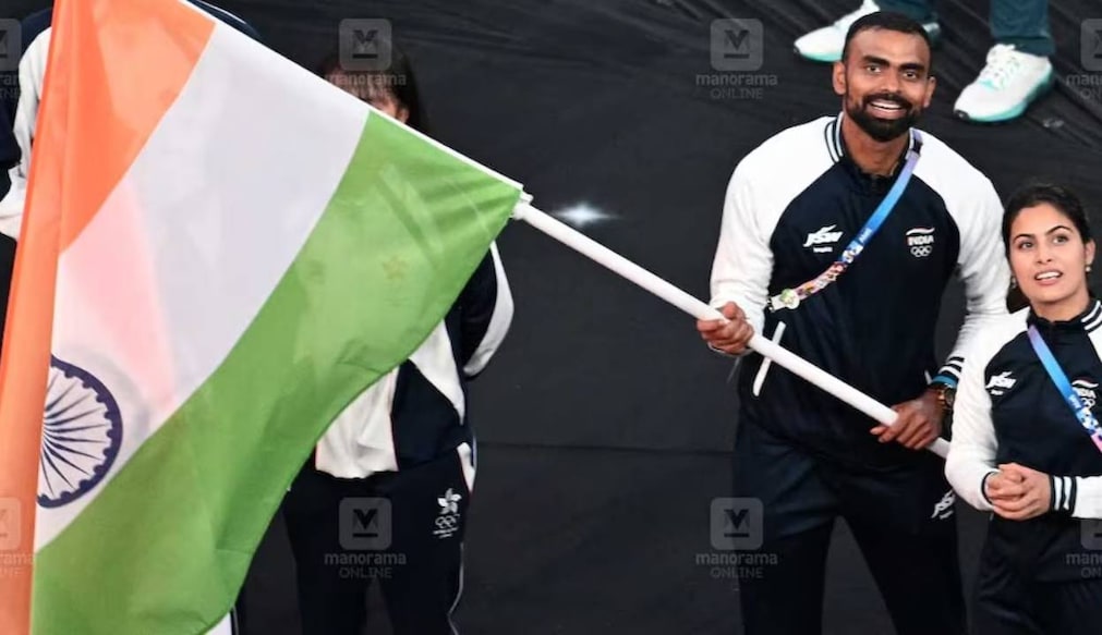 sreejesh-olympics-closing sreejesh-olympics-closing
