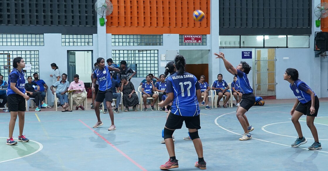 Action from the CBSE Cluster XI volleyball tournament at Assisi Vidyaniketan Public School in Kakkanad. Photo: Special arrangement