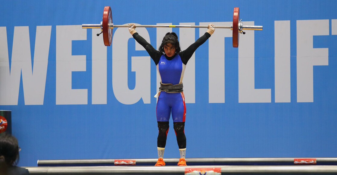sufna-jasmin-kerala-weightlifting