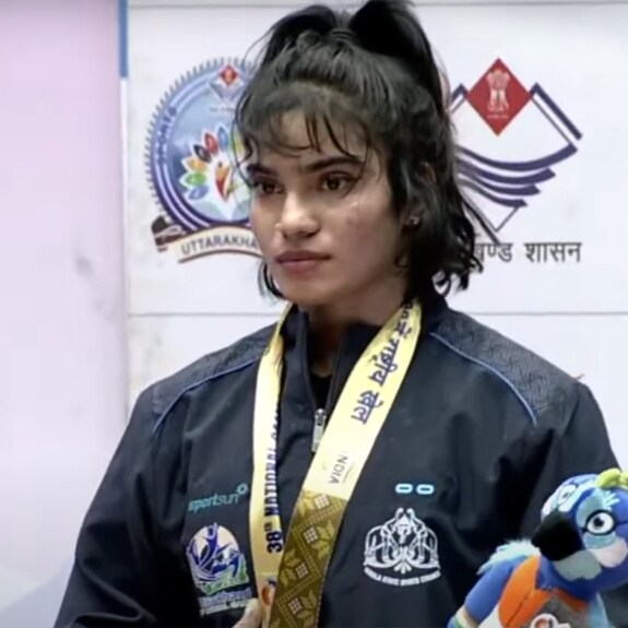 Weightlifter Sufna bags Kerala's first gold at National Games