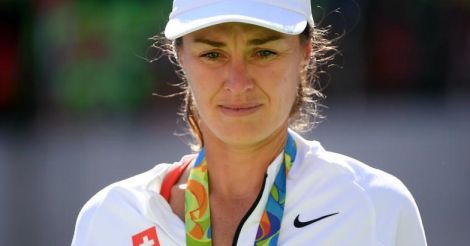 Martina Hingis announces retirement