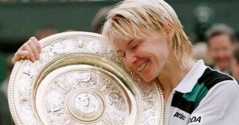 Wimbledon champion Jana Novotna dies after battle with cancer