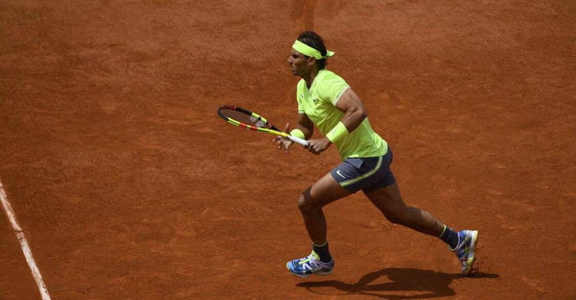 French Open: Nadal wins, Wozniacki crashes out in first round
