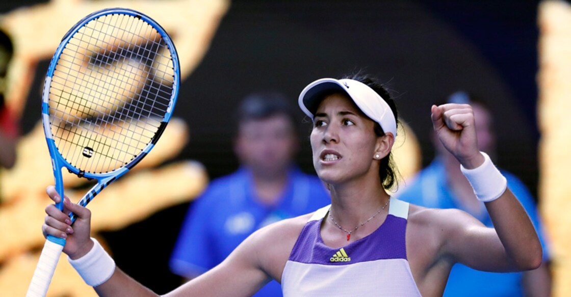 Australian Open: Muguruza battles past Halep to reach final