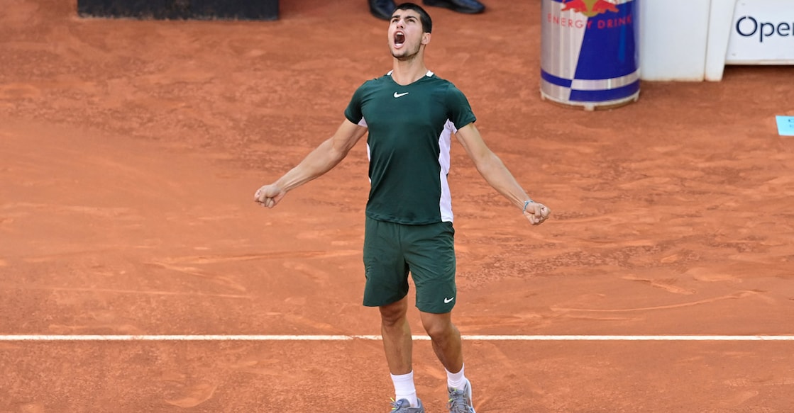 Carlos Alcaraz celebrates after winning the Madrid Open. Photo: AFP/Javier Soriano