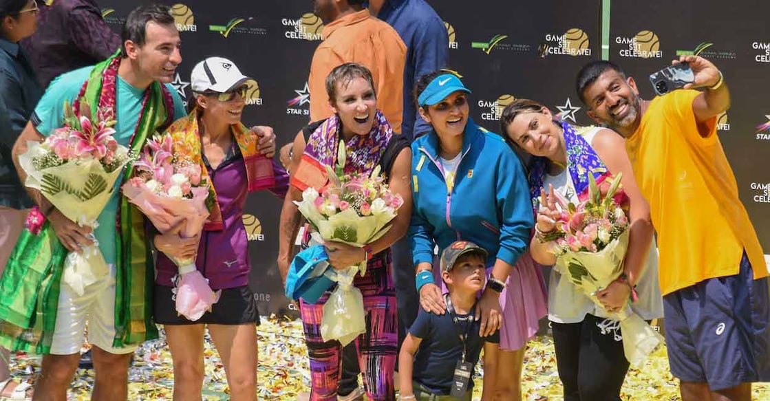 Sania Mirza poses for a selfie during her farewell at the Lal Bahadur Stadium in Hyderabad. Photo: PTI