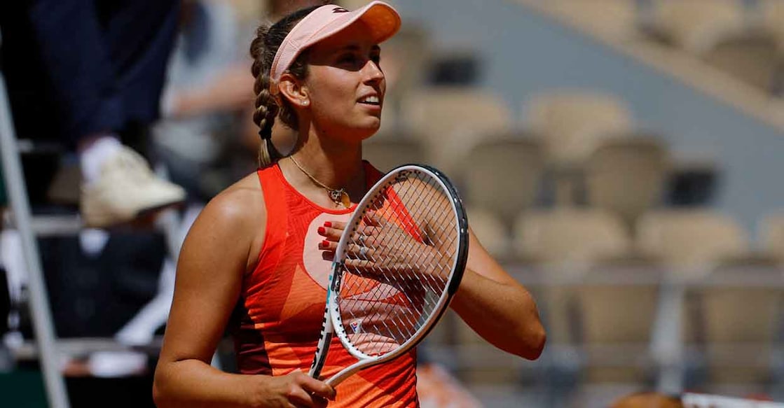 Elise Mertens celebrates winning her third round match against Jessica Pegula. Photo: Reuters/Clodagh Kilcoyne