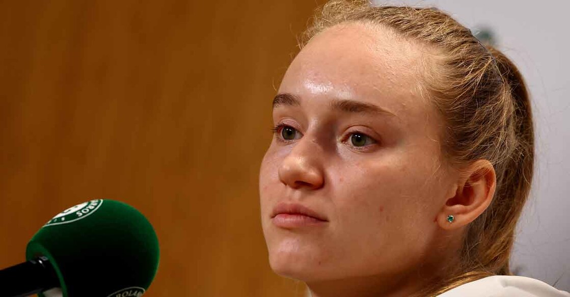 Elena Rybakina during the press conference. Photo: Reuters/Kai Pfaffenbach