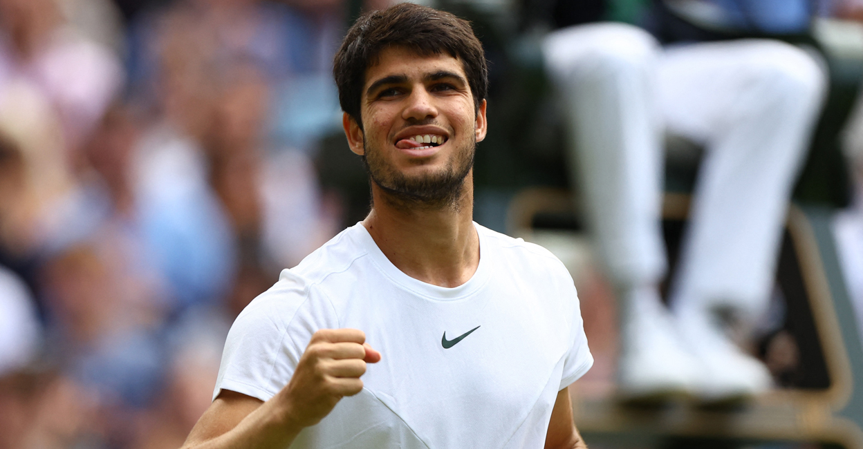 Spain's Carlos Alcaraz celebrates after winning his quarterfinal match against Denmark's Holger Rune. Photo: Reuters/Hannah Mckay
