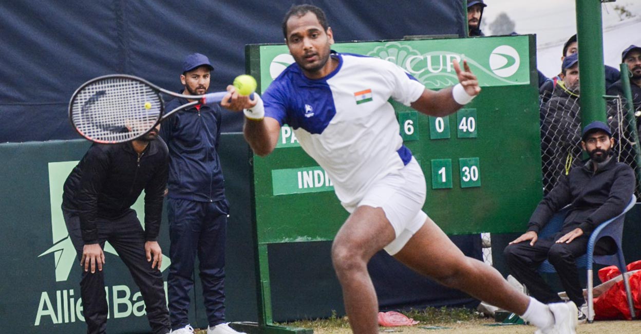 Ramkumar Ramanathan makes a return to Aisam-ul-Haq Qureshi. Photo: PTI