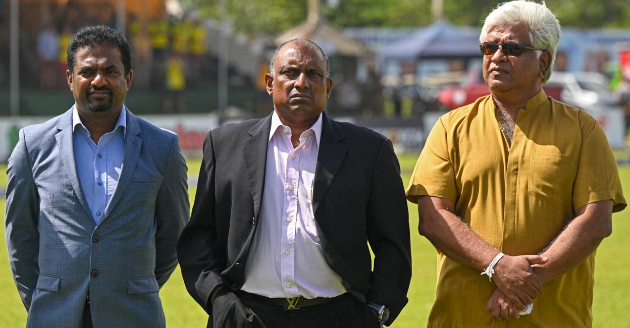 Muralitharan, de Silva and Ranatunga From left: Sri Lankan legends Muttiah Muralitharan, Aravinda de Silva and Arjuna Ranatunga at the Galle International Cricket Stadium on June 29, 2022. File photo: AFP/Ishara S Kodikara
