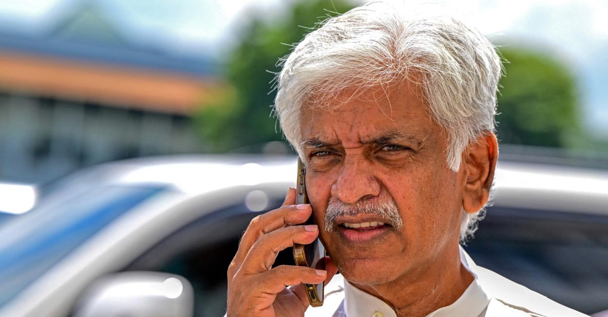 Arjuna Ranatunga at the Ministry of Youth and Sports in Colombo on November 6, 2023. File photo: AFP/Ishara S Kodikara