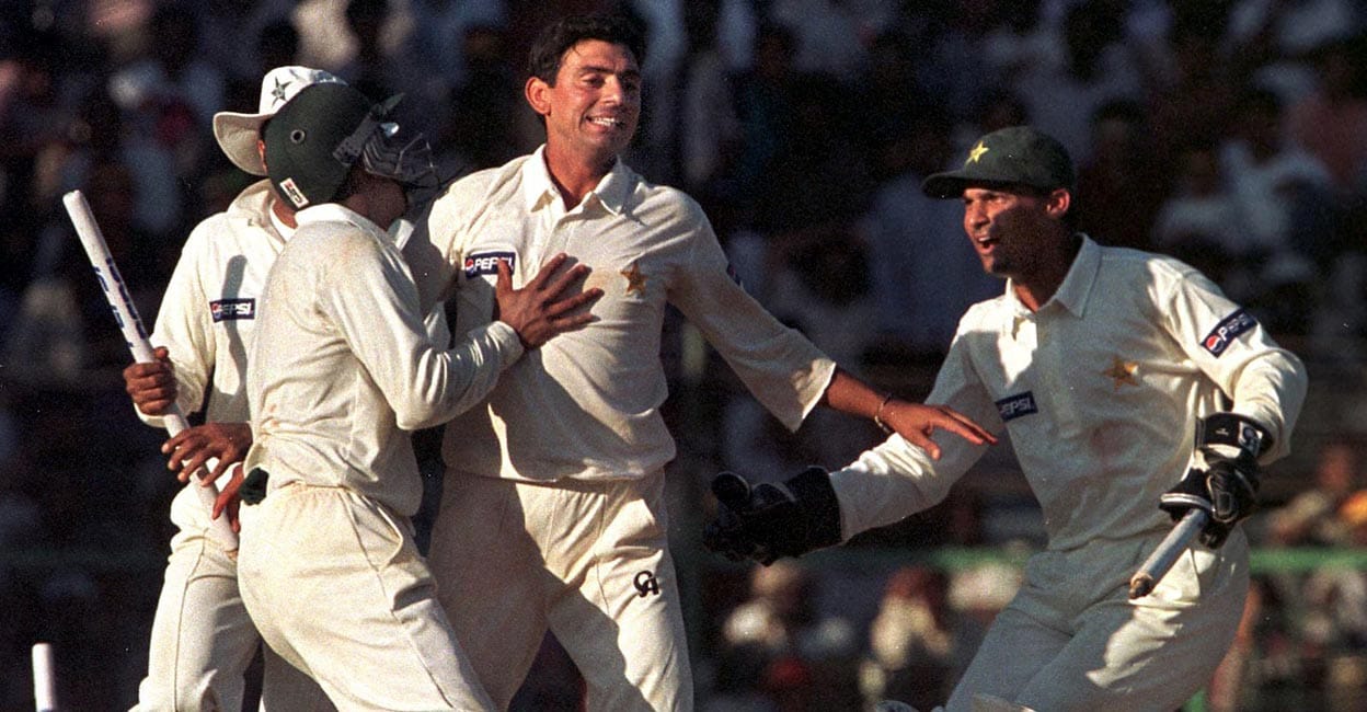 Saqlain Mushtaq Saqlain Mushtaq, centre, celebrates with teammates after Pakistan's thrilling win at Chennai in 1999. File photo: AFP/John Macdougall