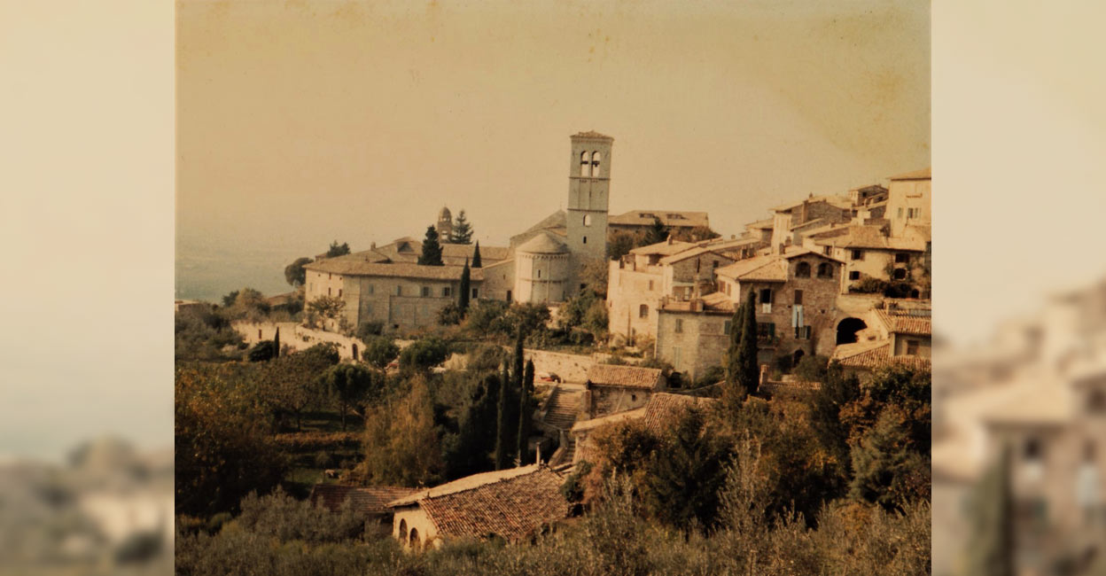 assissi-town-paul-zacharia