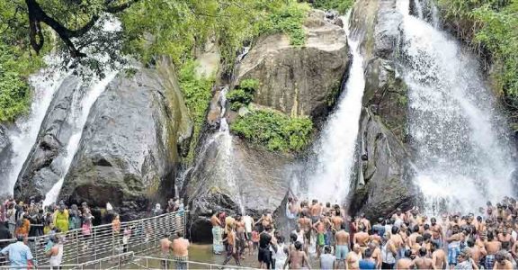 Kuttalam waterfalls