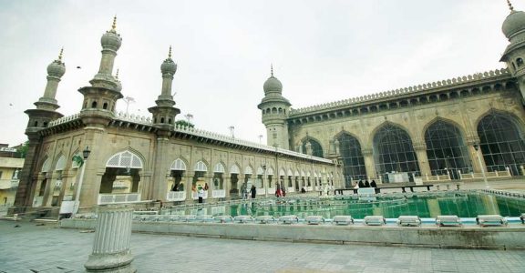 Hyderabad sparkles with old-world charm, modern glitter  Hyderabad 