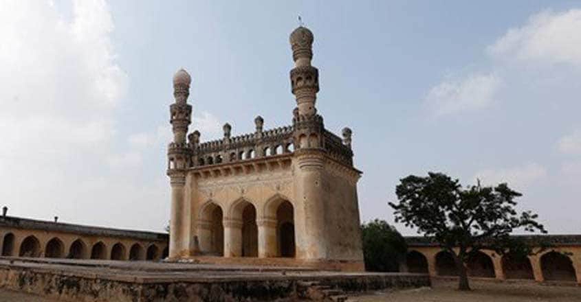 An Andhra riverside that has canyons like in Colarado An Andhra riverside that has canyons like in Colarado