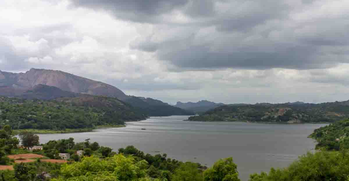 3 Destinations For A One Day Trip From Bangalore Dam Trekking Travel Manorama English