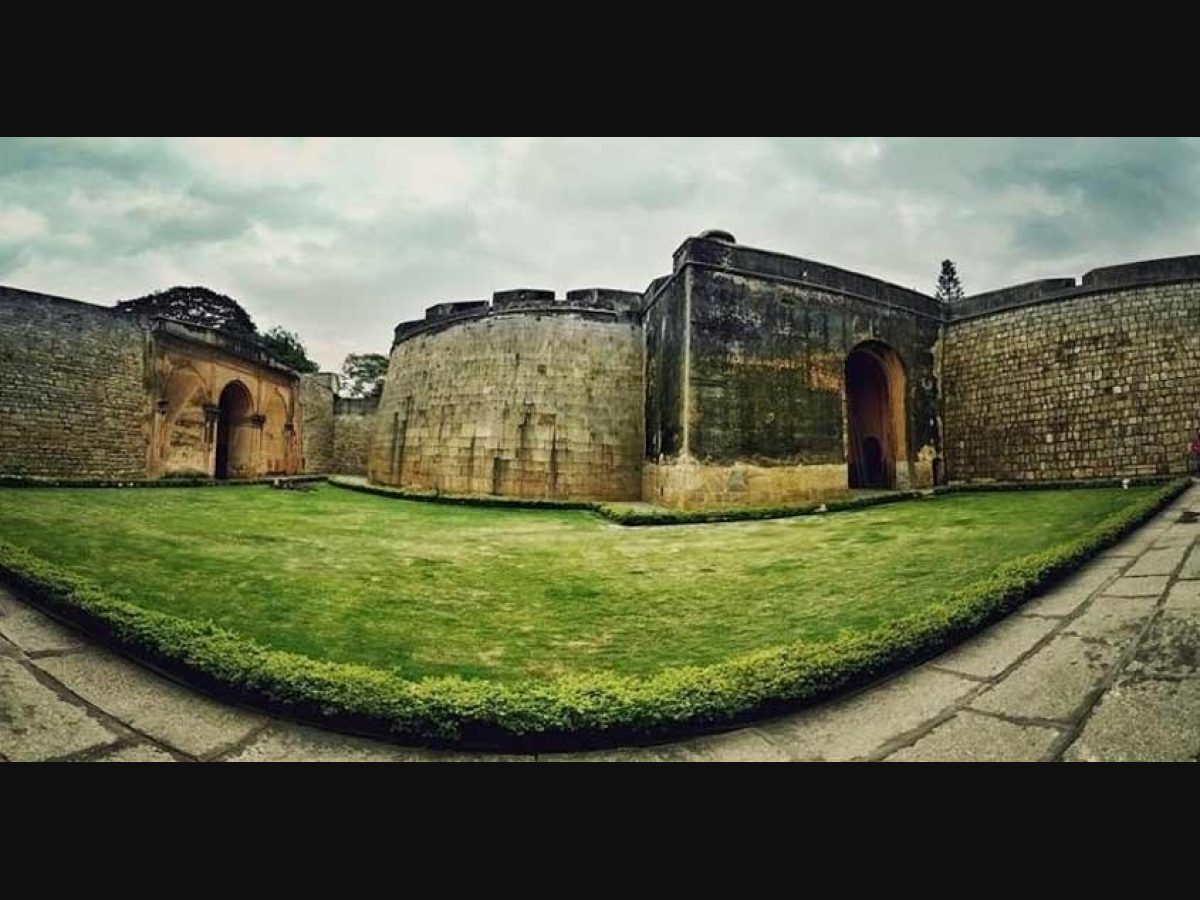 Tipu Sultan's grandiose Bangalore Fort and Summer Palace | Travel Beyond  Kerala | English Manorama