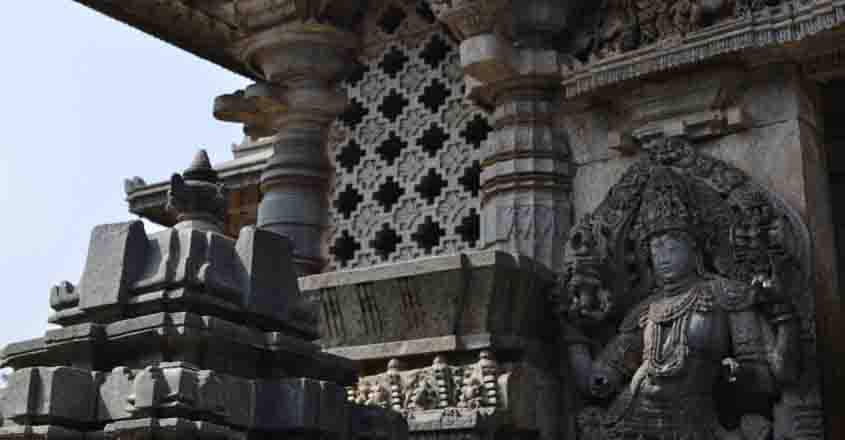 belur-temple-carvings belur-temple-carvings