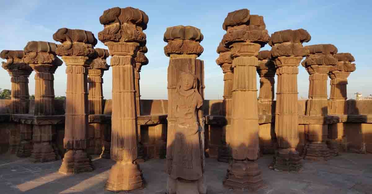 bhuj-ruins bhuj-ruins
