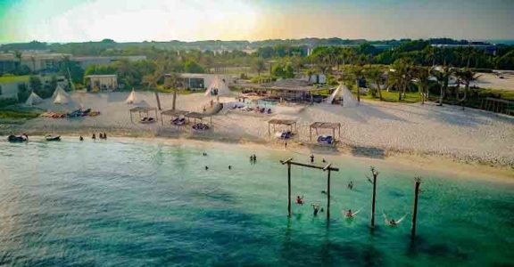 Luxury meets island escapes in UAE Luxury meets island escapes in UAE