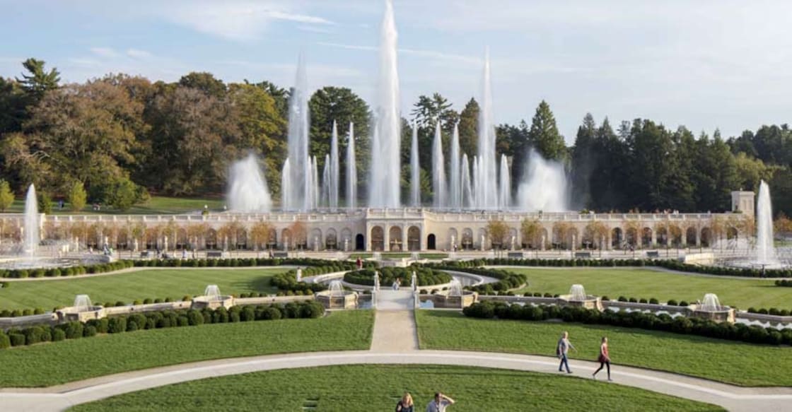 A virtual walk of the Longwood Gardens