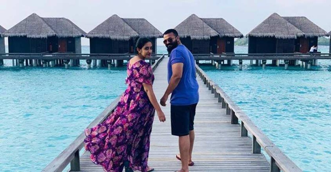 Jayasurya, Saritha celebrate their wedding anniversary in Maldives