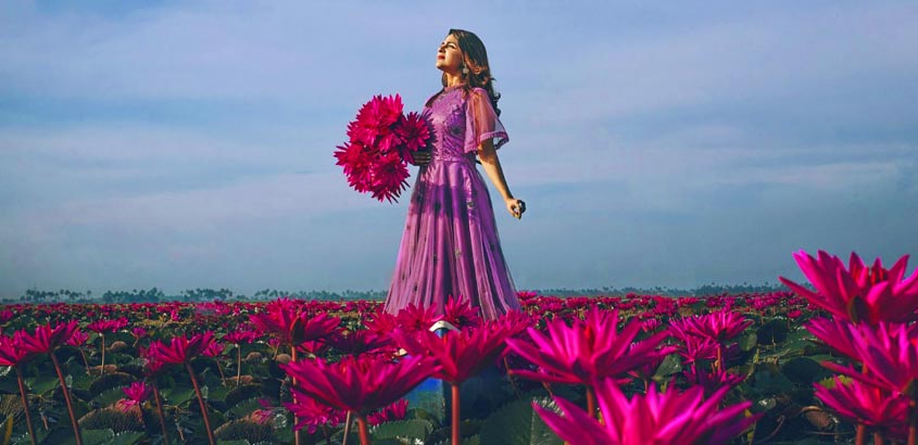 Malavika Wales' breathtaking date with water lilies of Malarikkal