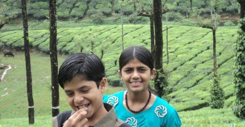 sidharth-bhagyalekshmi-travel1 sidharth-bhagyalekshmi-travel1
