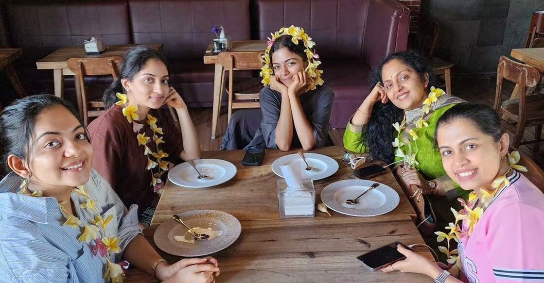 Krishnakumar's family in Bali. Photo: Instagram/@krishnakumar_actor