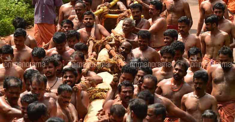 Kasaragod prepares for Mahabali's arrival in Thulam - and it is not Onam Kasaragod prepares for Mahabali's arrival in Thulam - and it is not Onam