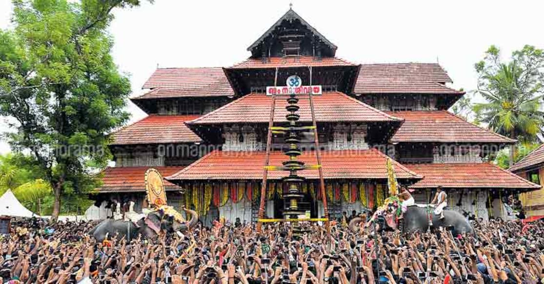 Thrissur Pooram does not end with 'Kudamattom'. There is more The two goddesses gather for the Upacharam Cholli Piriyal ritual. Photo: Rahul R Pattom
