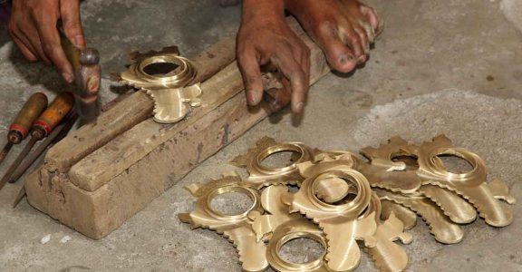 Aranmula Kannadi: A mirror reflecting Kerala's traditions and glorious past Aranmula Kannadi: A mirror reflecting Kerala's traditions and glorious past